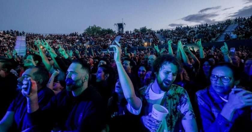 Festival Noches del Botánico: Rozalén, Santana y más artistas brillan en un evento inolvidable