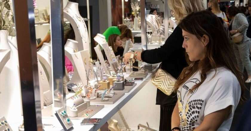 Madridjoya atrae a visitantes de 33 países y reúne más de 90 marcas destacadas en su cierre.
