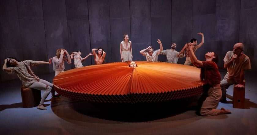 Descubre ‘Mongrel’, el impactante espectáculo de danza moderna de Marina Mascarell que se estrena el 27 de marzo en Condeduque.