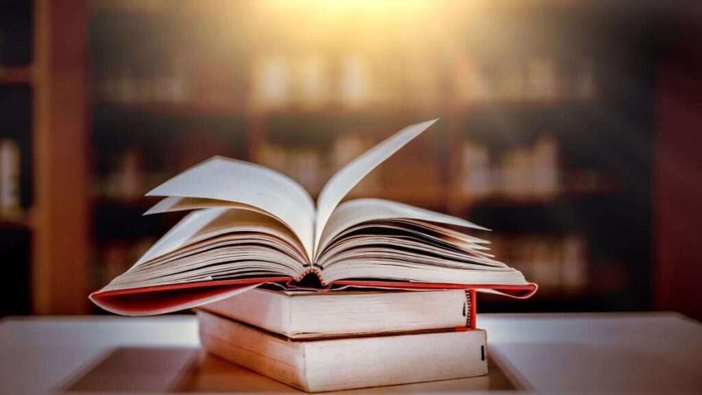 Disfruta de talleres, cuentacuentos y lecturas dramatizadas gratuitas por el Día de la Poesía hasta el domingo