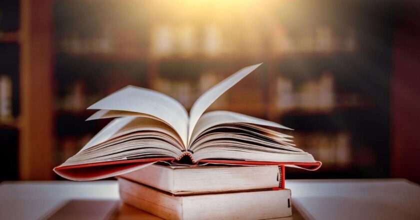 Disfruta de talleres, cuentacuentos y lecturas dramatizadas gratuitas por el Día de la Poesía hasta el domingo