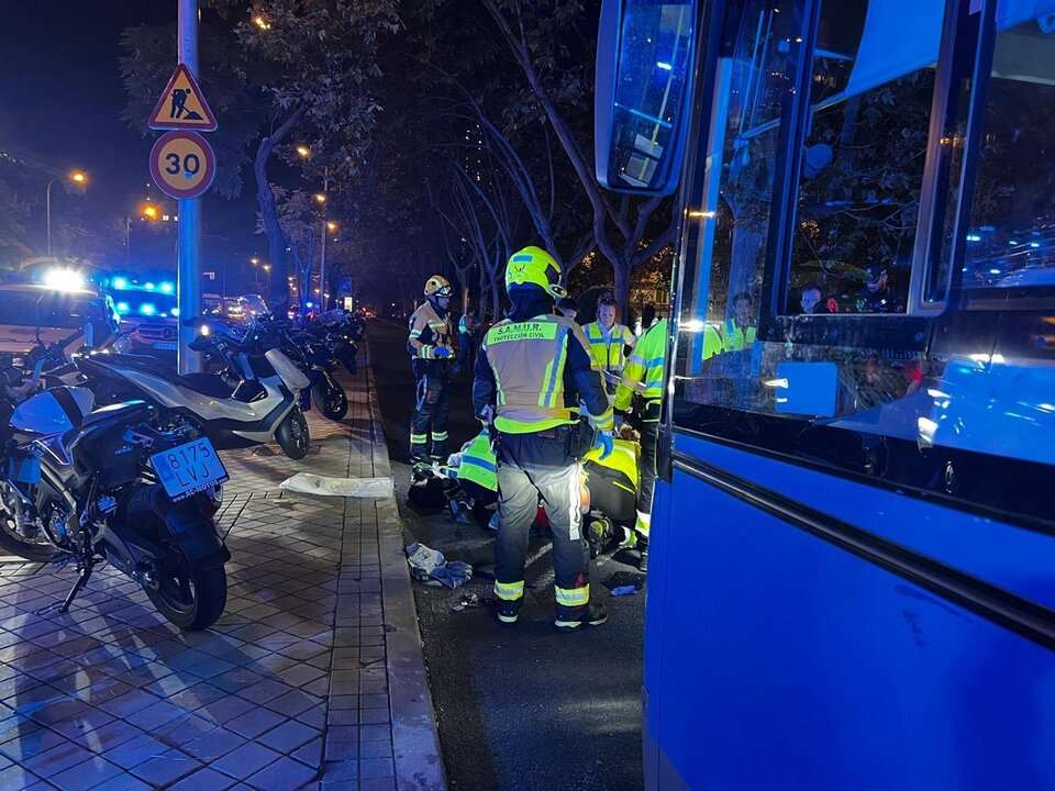 Grave atropello a un hombre de 60 años en la Castellana: Urge atención médica