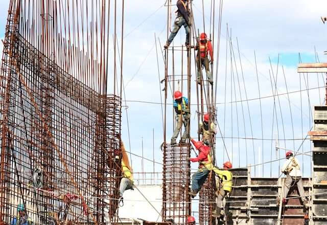 Cómo reclamar horas extras no pagadas de manera legal