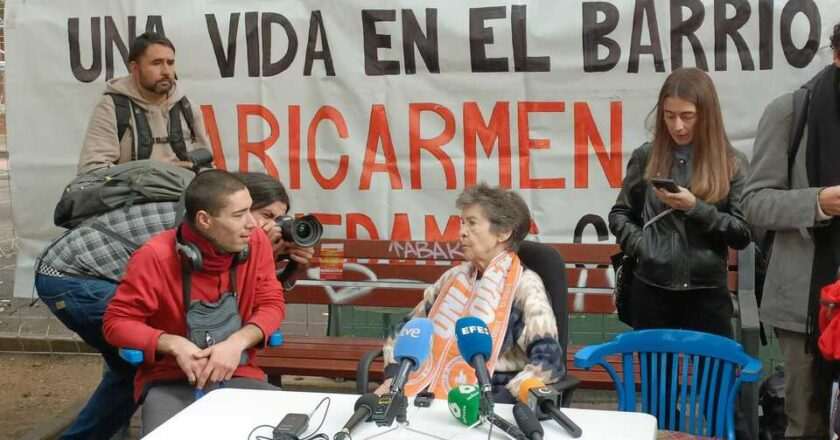 Desahucio de Mari Carmen en Retiro, Madrid, detenido: un rayo de esperanza para los afectados