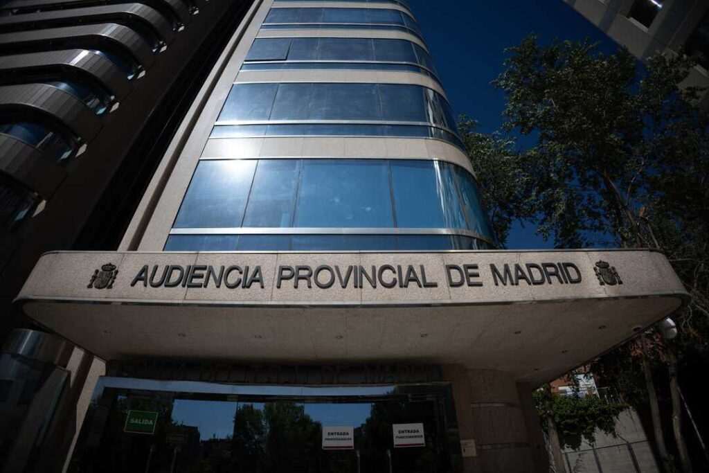 Taxista sentenciado a 26 años por delitos de abuso infantil