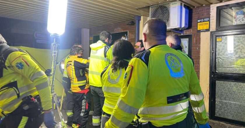 Hombre en estado crítico tras violento apuñalamiento en Villaverde