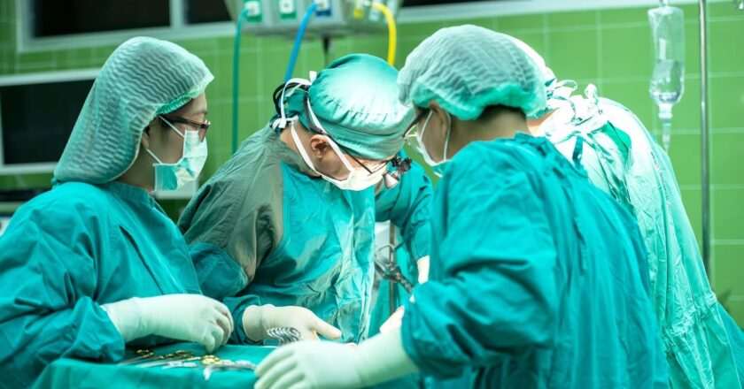 Descubre por qué la Comunidad de Madrid tiene el menor tiempo de espera para operaciones en hospitales públicos