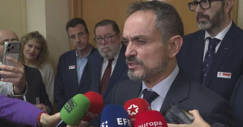 Querella contra el alcalde de Móstoles por presunto acoso sexual y laboral: ¿Qué significa para la ciudad?