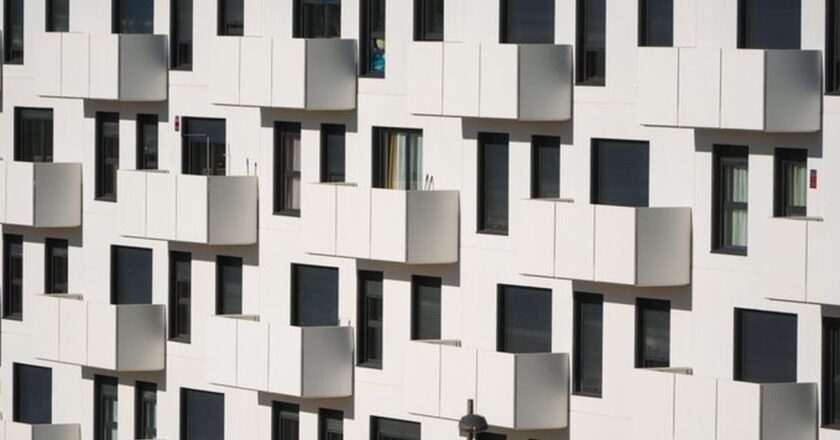 Mejoras en los Recubrimientos de Edificios en la Comunidad de Madrid: Estrategias para Minimizar el Riesgo de Incendios