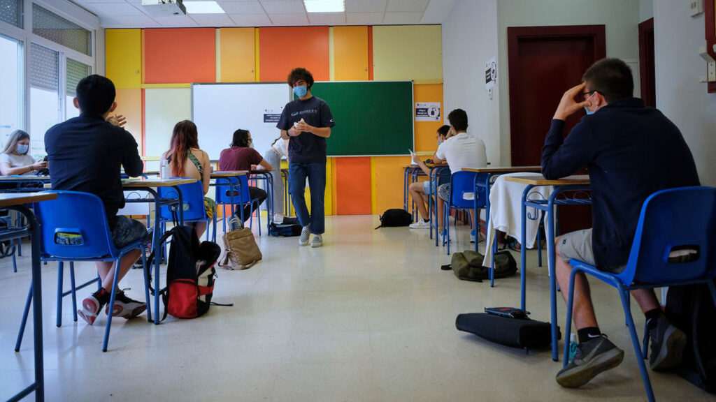 Tasa de Abandono Escolar en la Comunidad: 7,6%, un Mínimo Histórico Inferior a la Media Nacional