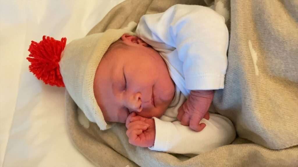 Últimos Días para Solicitar Ayudas por Nacimiento o Adopción en Tres Cantos: Plazo Finaliza Este Lunes