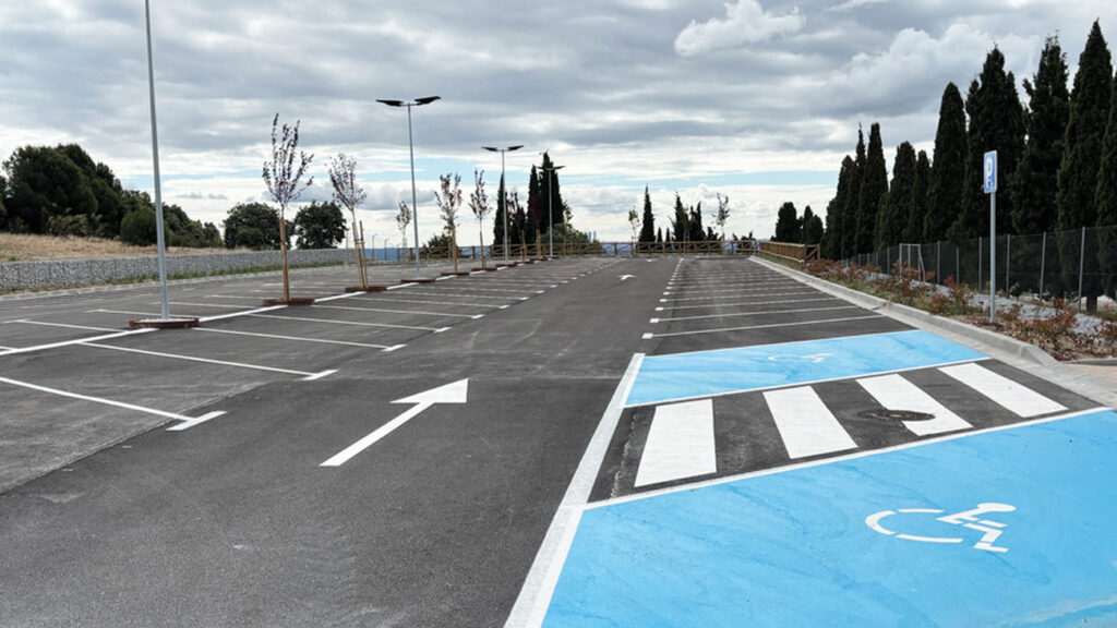 Torrelodones abre nuevo aparcamiento con 92 plazas cerca del tanatorio: mejora en la movilidad local