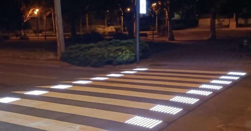 Pozuelo lanza innovadores pasos de cebra iluminados para potenciar la seguridad vial