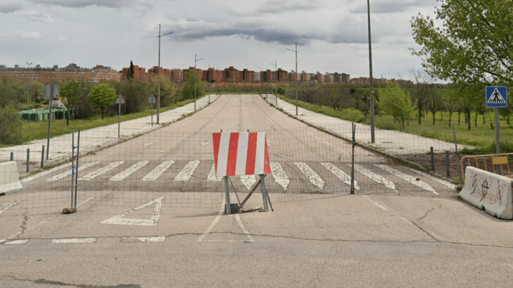 Conexión del PAU-4 de Móstoles con la Radial de Peaje R-5: ¡Una Nueva Ruta Abierta!