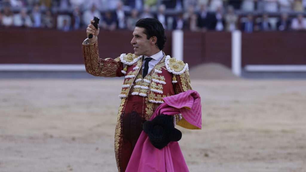Talavante Brilla con una Oreja en una Gran Tarde con un Sobrero de Torrealta