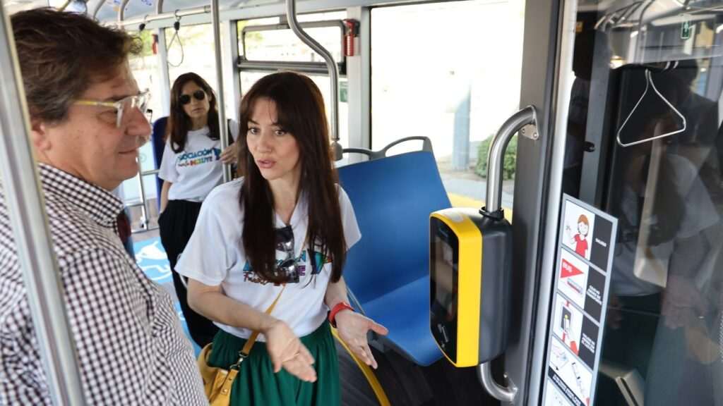 Autobuses de la EMT en Fuenlabrada: Accesibilidad Total para Personas con TEA