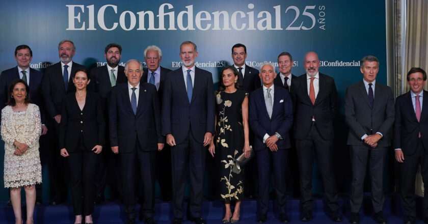 El Rey Destaca la Importancia del Periodismo en la Democracia: Un Llamado a la Verdad y la Transparencia