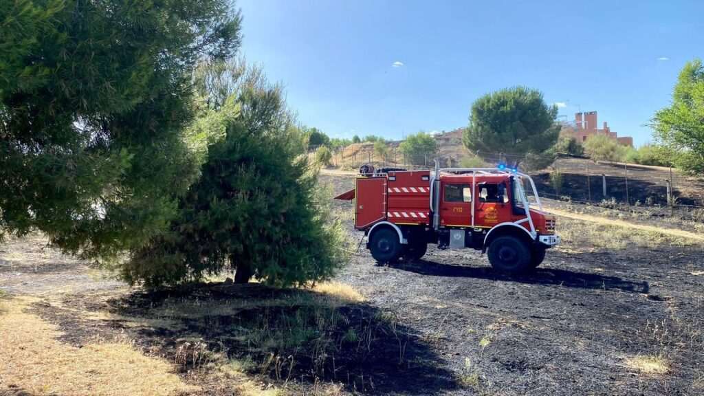 Incendio controlado y extinguido en el Parque de la Marina de Sanse: Últimas novedades