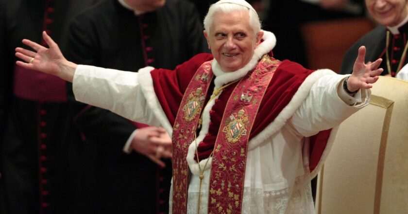 Parque en San Blas-Canillejas: Un homenaje al Papa Benedicto XVI