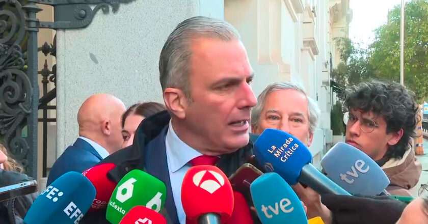 La jueza niega la suspensión cautelar de la expulsión de Ortega Smith de Vox