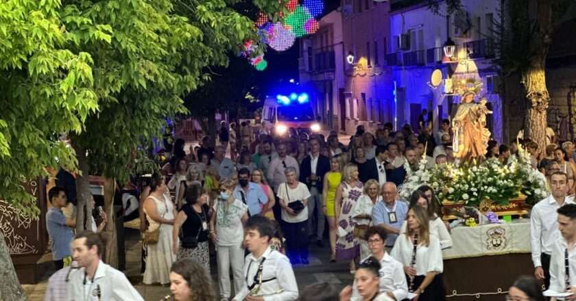 Fiestas del Carmen en Arganda: Ofrenda Floral y Charanga para Celebrar Tradición y Alegría