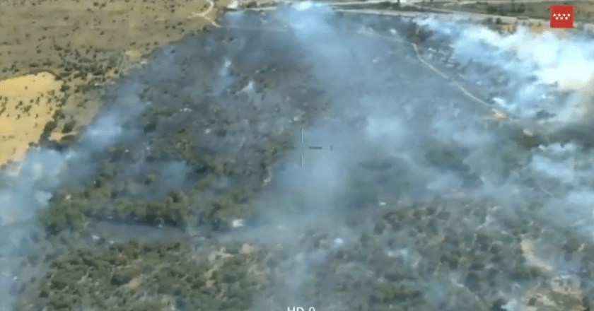 Incendio Forestal en Lozoyuela: 28 Medios Terrestres, 9 Aéreos y UME en Acción para Controlar el Fuego