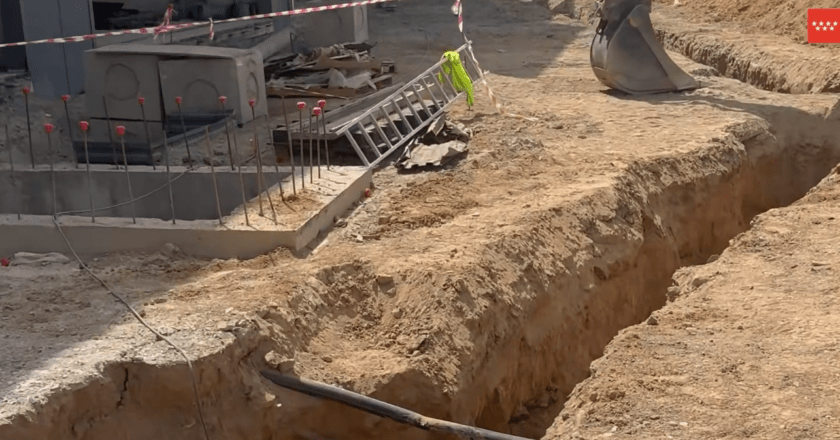 Obrero de 32 años sufre grave accidente al caer en una zanja de dos metros en Aranjuez