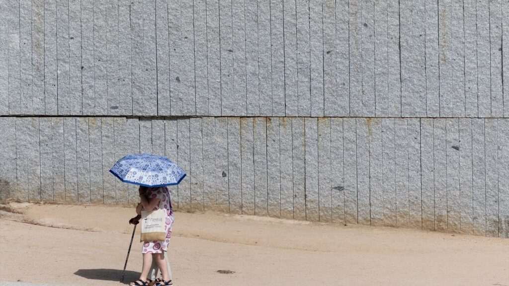 Madrid emite alerta amarilla por temperaturas que alcanzarán los 40º este jueves