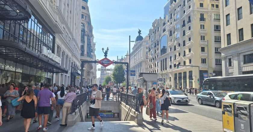 Descubre por qué la Gran Vía es el corazón del entretenimiento en Madrid
