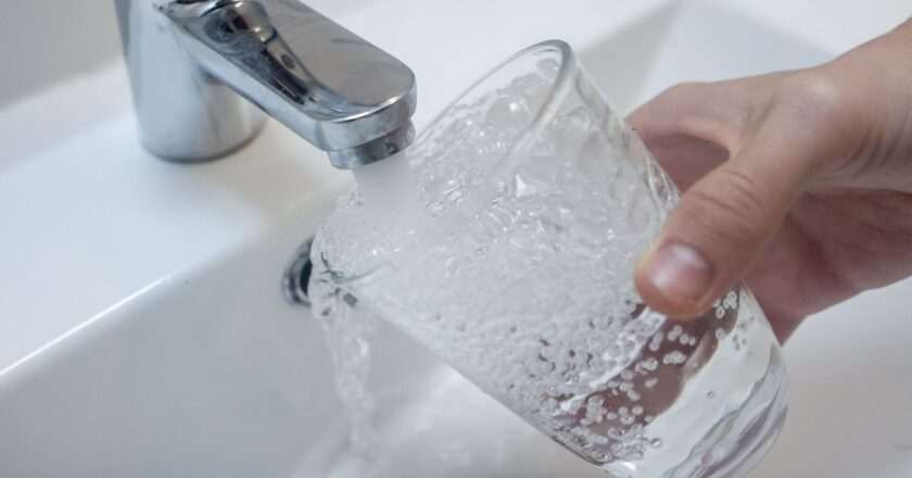 Impacto del Eclipse en Madrid: Consumo de Agua Reduce un 23,8%