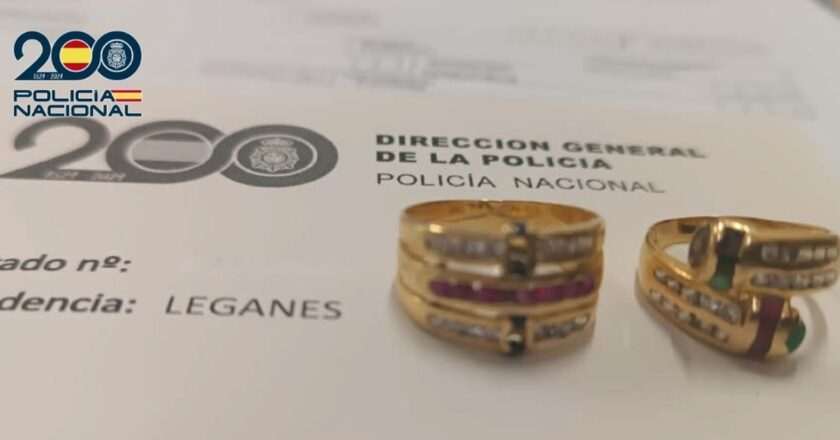 Cuidadora Arrestada en Leganés por Drogas y Robo a Anciana: El Impactante Caso de Joyas y Dinero Sustraído