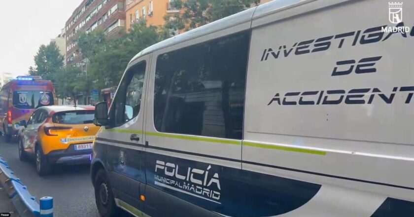 Grave accidente de autobús en Bravo Murillo deja a un herido crítico