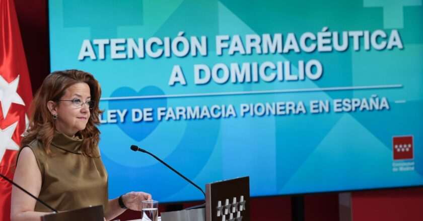 Atención farmacéutica a domicilio en Madrid: La sanidad pública lidera el apoyo a personas dependientes y con movilidad reducida