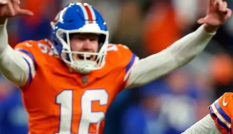 Los campeones del Super Bowl caen de nuevo: las intercepciones de Darnold cuestan la victoria a los Seahawks frente a los Broncos